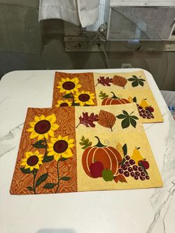 2 FALL PLACEMATS