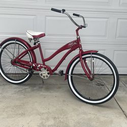 Beautiful Felt Mariposa (Butterfly) 26” Cruiser With New Tires