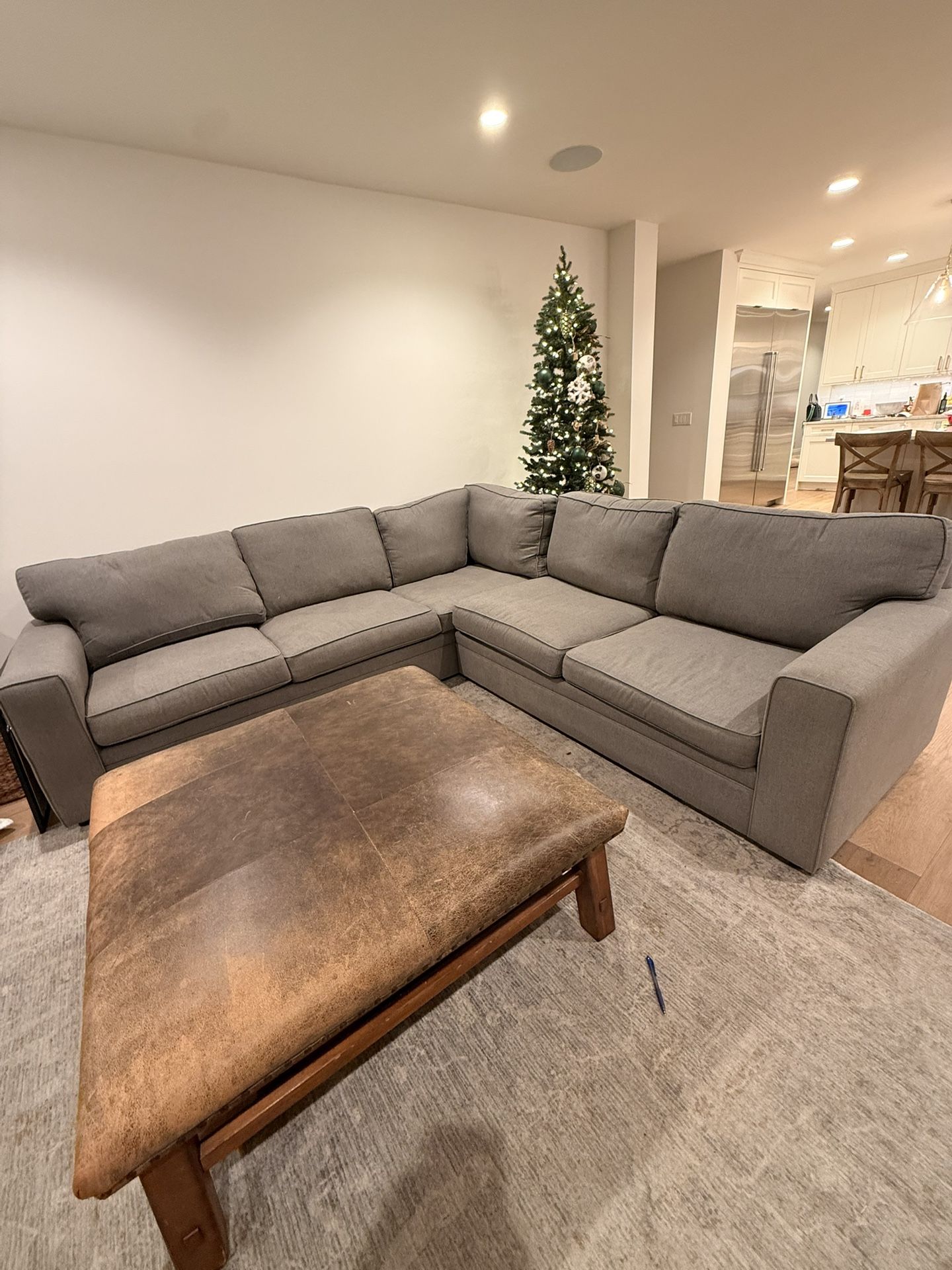 Pottery Barn Pearce Square arm 3 piece sectional 