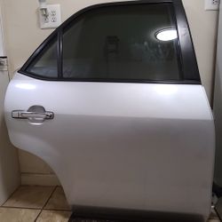 ACURA MDX REAR PASSENGER DOOR (FITS 2001-2006)