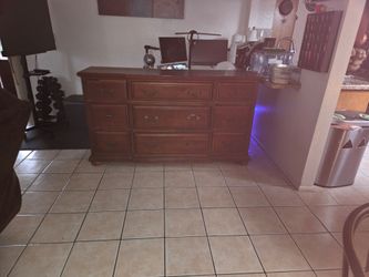 Wood dresser