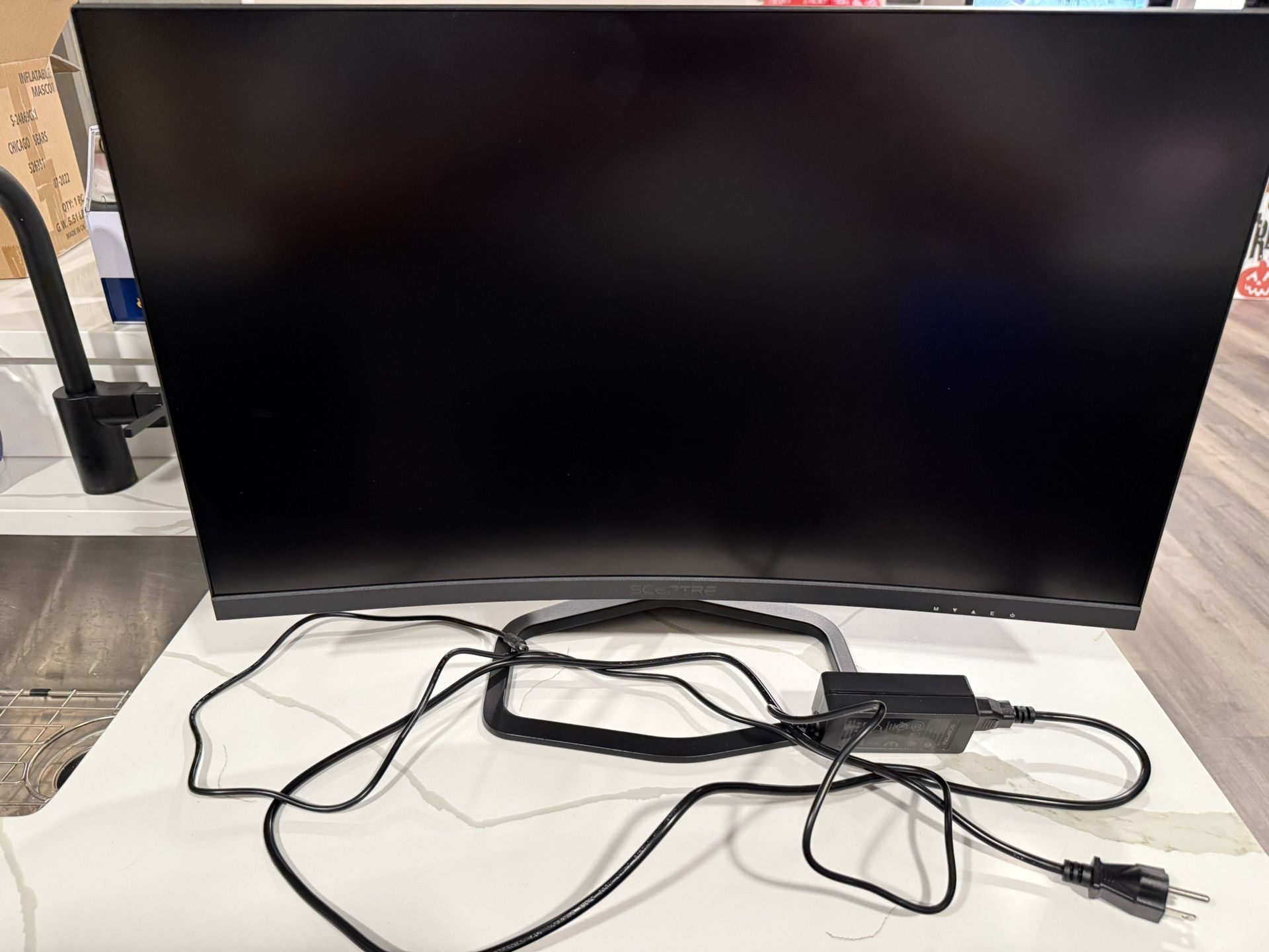 Spectre Gaming Monitor 