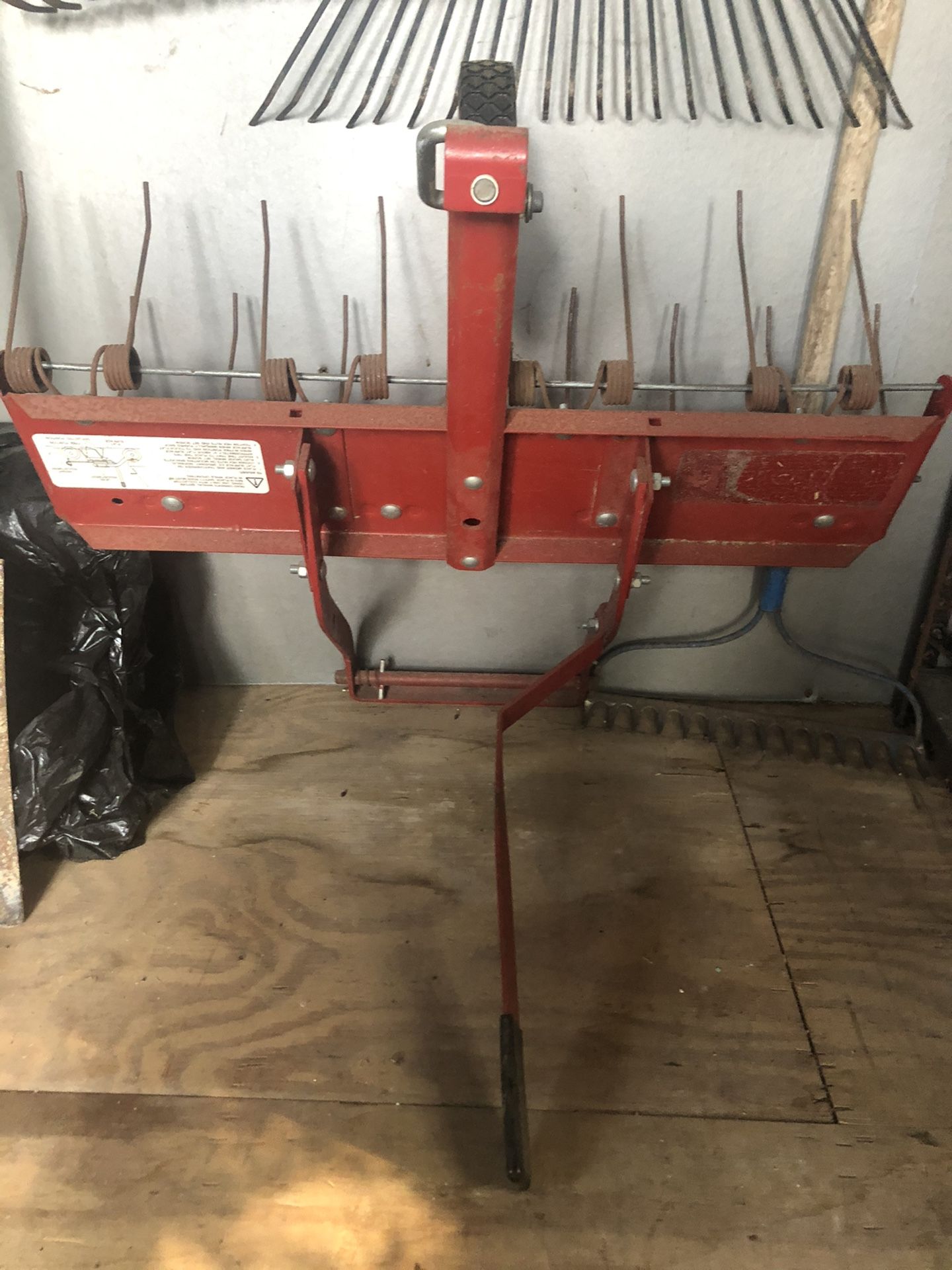 Snapper riding mower Thatcherizer attachment