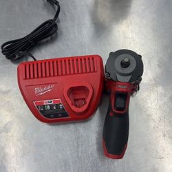Milwaukee Drill M12