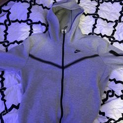 Nike Tach Men Medium 