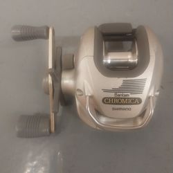 Shimano Bait Caster Reel ((((Right Handed)))))