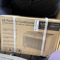 LG Window Air Conditioner New In Box 6000 BTU
