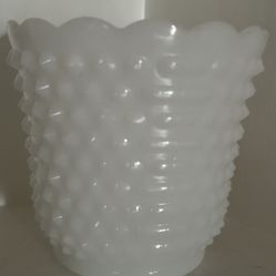 Bubbles milk glass Small Bowl 