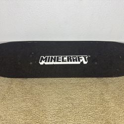 Minecraft Complete Skateboard – Good Condition – Creeper/Steve Graphic
