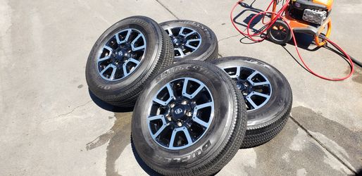 Toyota/tundra, rims and tires ,(P255/70/18)