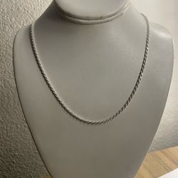 Twist Chain Silver Necklace