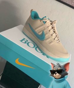 Nike book shoes