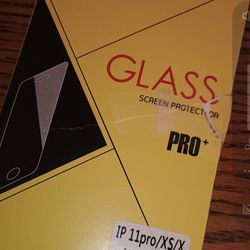 iPhone 11 glass screen protector