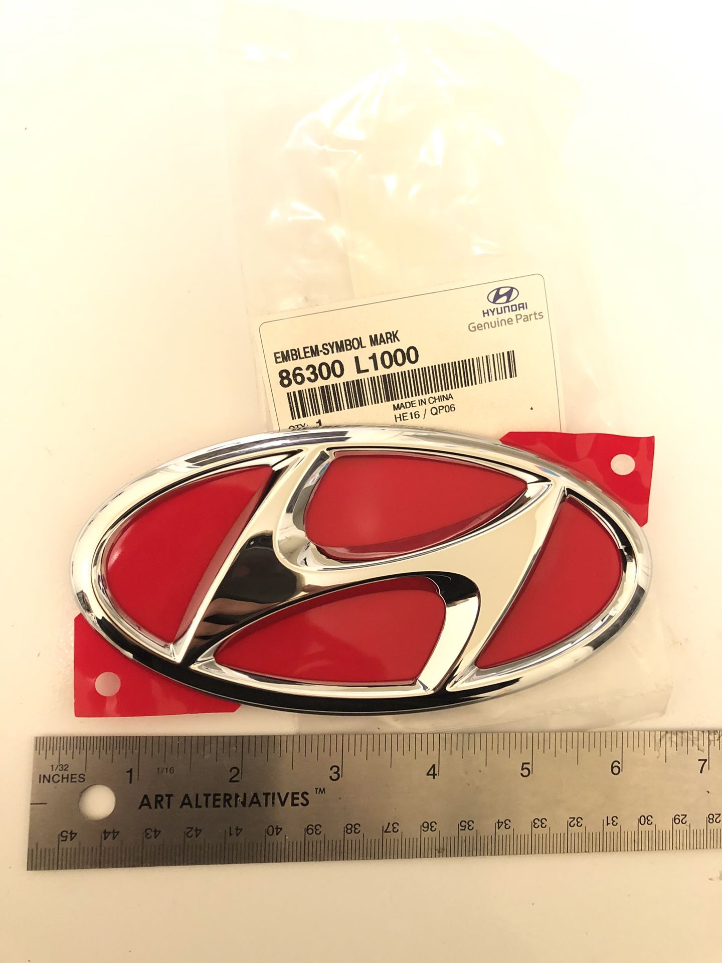 Genuine OEM Hyundai Sonata Rear Trunk Emblem