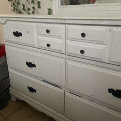 6 Drawer Dresser