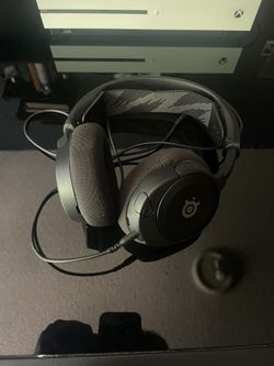 Steel Series Artics Headset