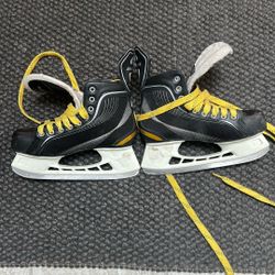 Bauer Ice Skates