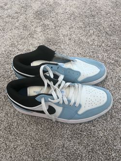 Nike Jordan’s 8 women’s