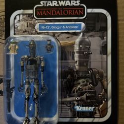 Star Wars - IG-12 And Grogu