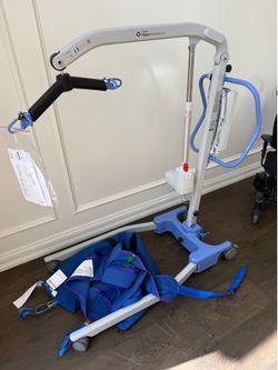 Hoyer electric lift by Joerns