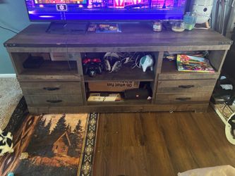 Tv stand