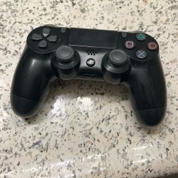 PS4 Controller 