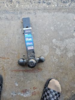 Triple Ball Mount