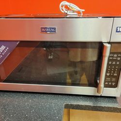 Maytag Microwave