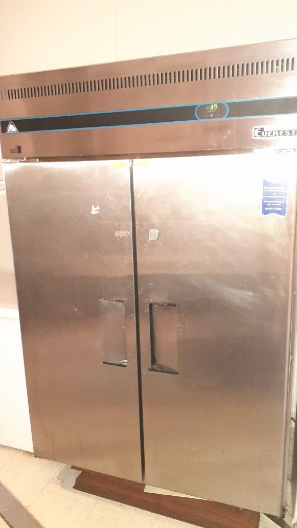 Commercial refrigerator Everest for Sale in West Palm Beach, FL OfferUp