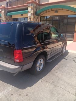 2003 Ford Explorer