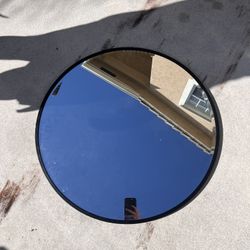 Round Mirror
