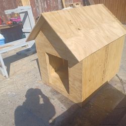 Handmaid dog house