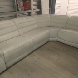 SECTIONAL GENUINE LEATHER RECLINER ELECTRIC WHITE COLOR.. DELIVERY SERVICE AVAILABLE ✅💥🚚