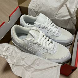 Size 9 Nike Air Max