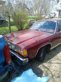 1985 Ford Ltd Crown Victoria