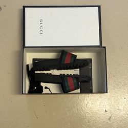 MENS GUCCI SLIDES