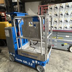 2016 GENIE GR-12 COMPACT RUNABOUT PERSONNEL MANLIFT VERTICAL MAST GENIE LIFT