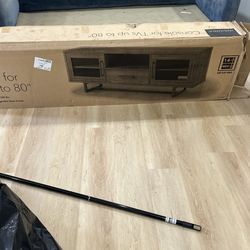 Tv Stand Insignia, brand new in box. 80”