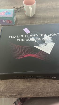 New red light and nip light therapy device
