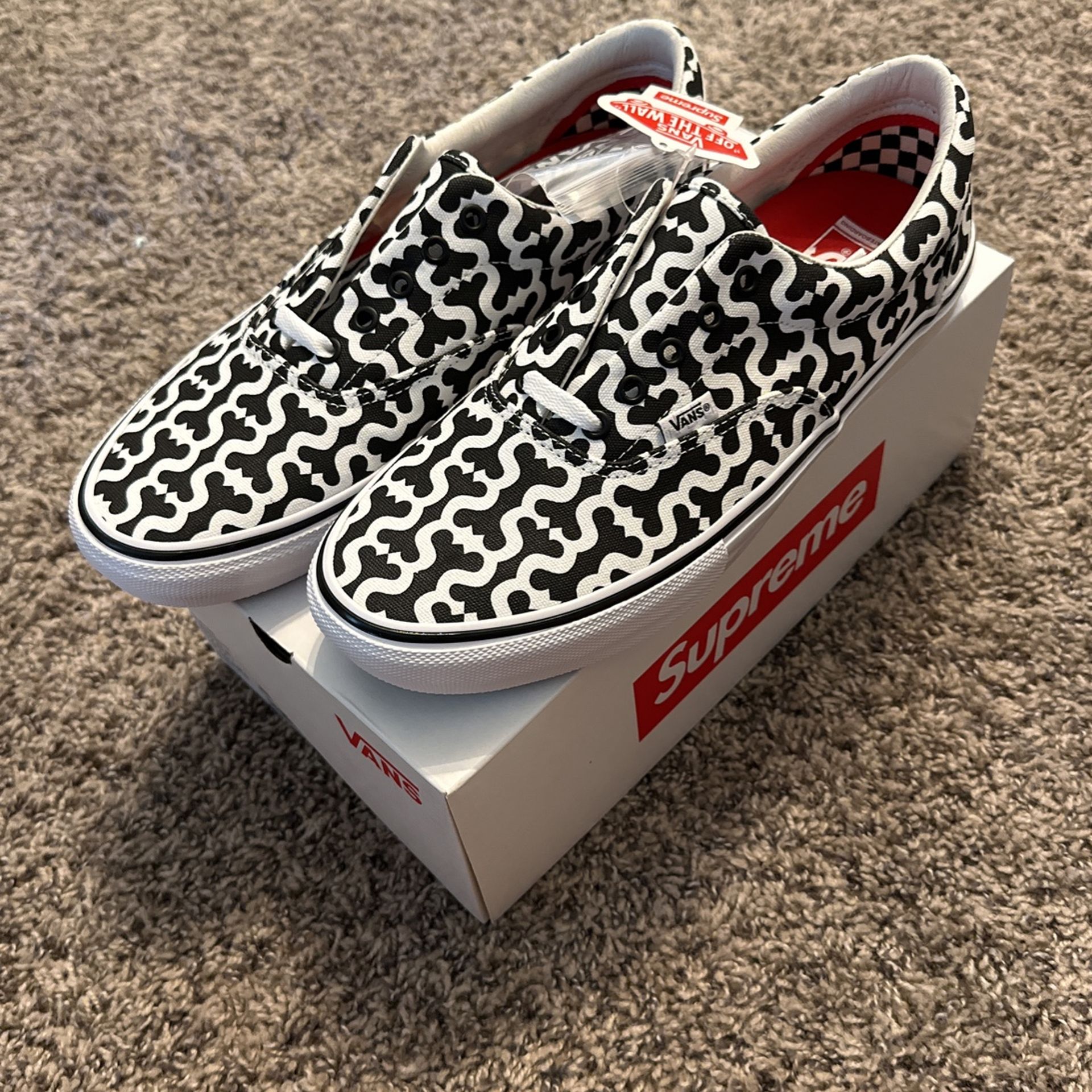 Supreme Vans Monogram Black Size 12