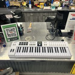 Arturia Keylab Essential Keyboard (161377) MMP