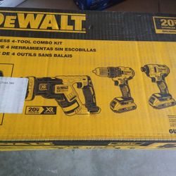 Dwalt 4-tool Combo Set