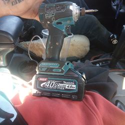 Makita drill