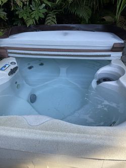 Jacuzzi Service