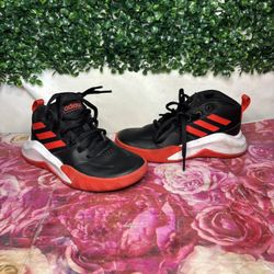 Adidas Size 12.5 Shoes 