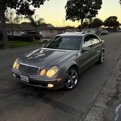 MERCEDES BENZ E350