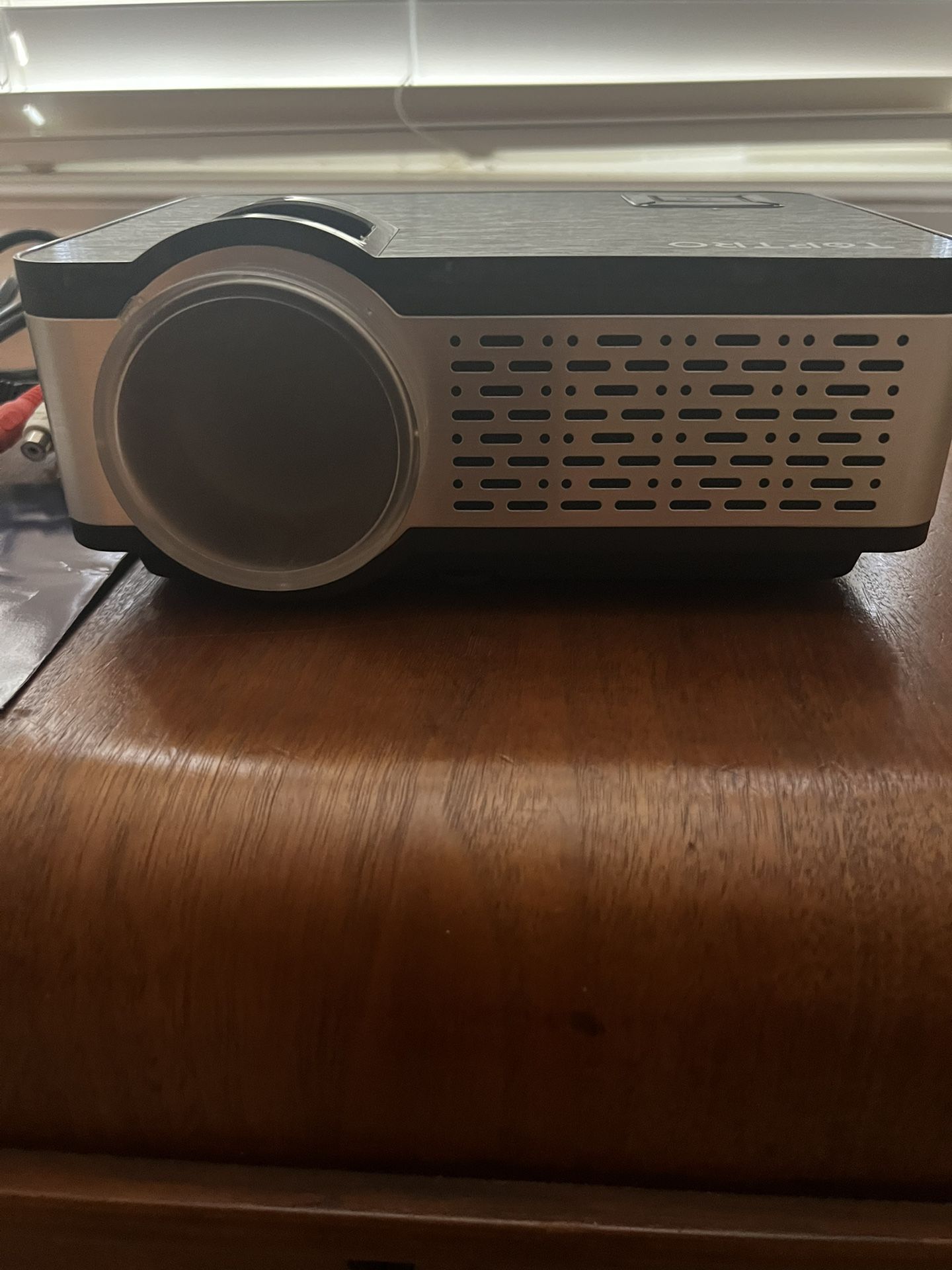 Hone Theatre Video Projector -Toptro