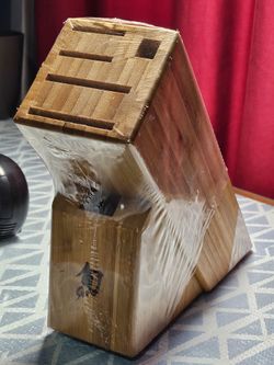 Brand New Shun Slimline 6-Slot Bamboo Knife Block
