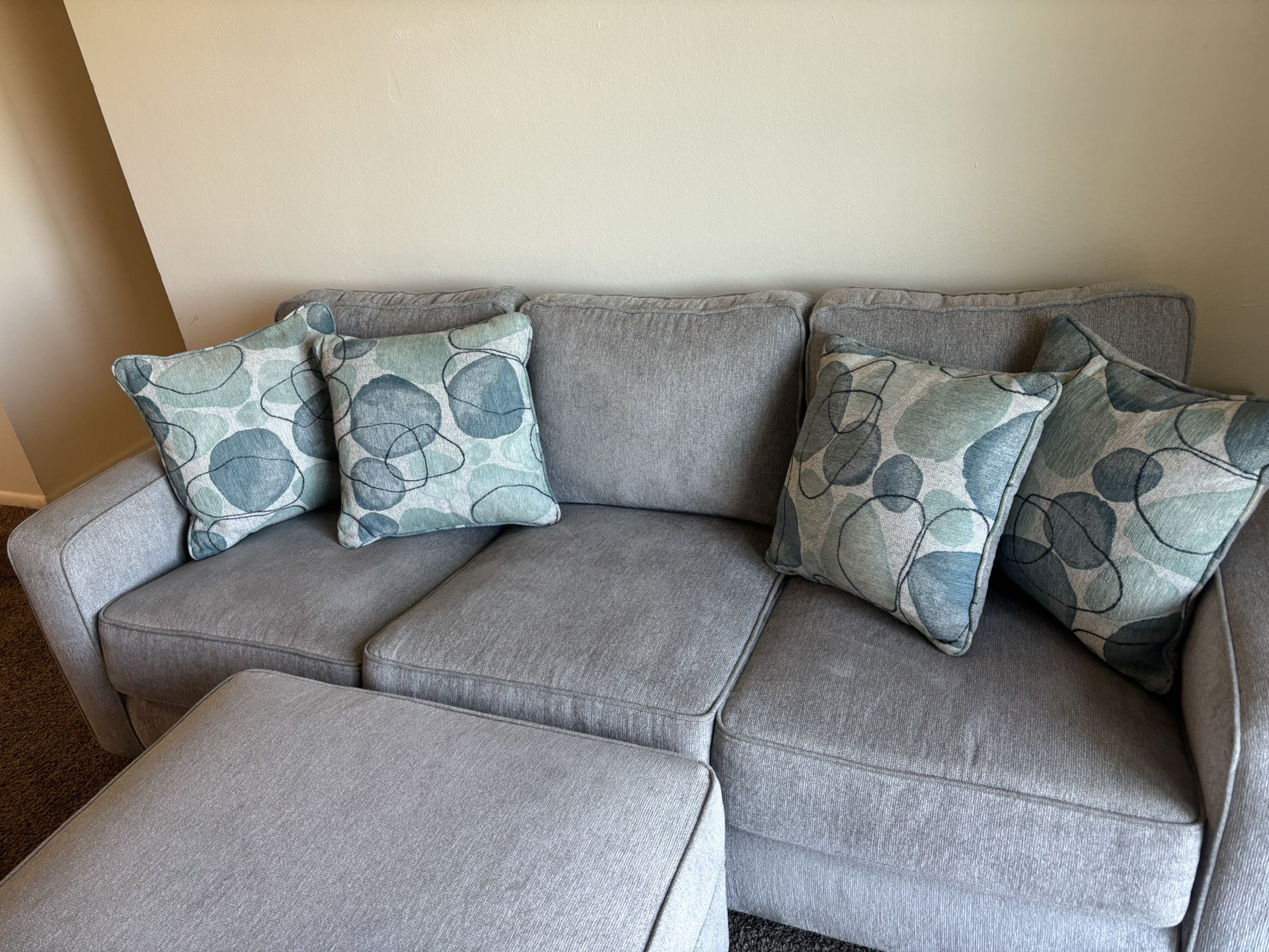 Furniture And Television For Sell