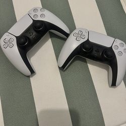 2 Controllers Perfectly Fine 